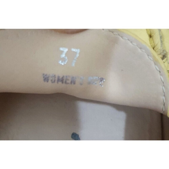 Tod's Yellow Driving Moccasins  Size EU 37 /6.5 - Picture 9 of 9